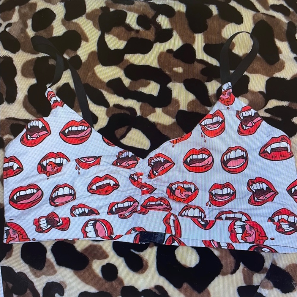 Red Lips Print Bralette